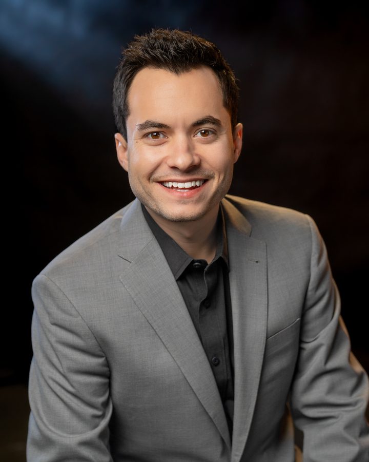 Portrait of Ryan Vet